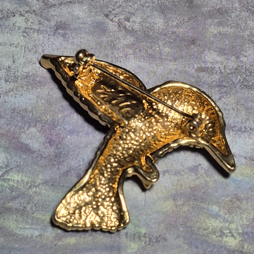 Vintage Gold Tone Rhinestone Hummingbird Brooch - Picture 5 of 6